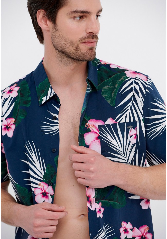 Short sleeve all over printed floral shirt
