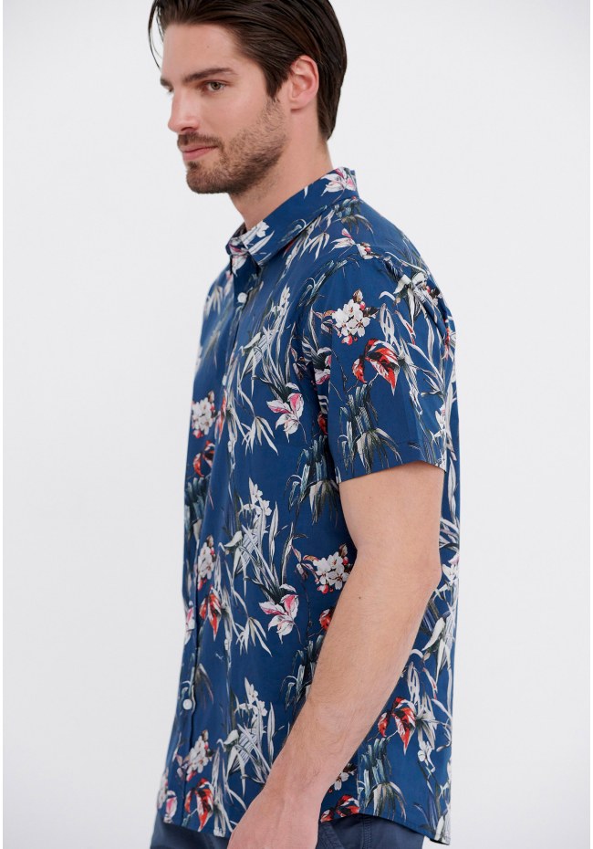All over printed short sleeve shirt