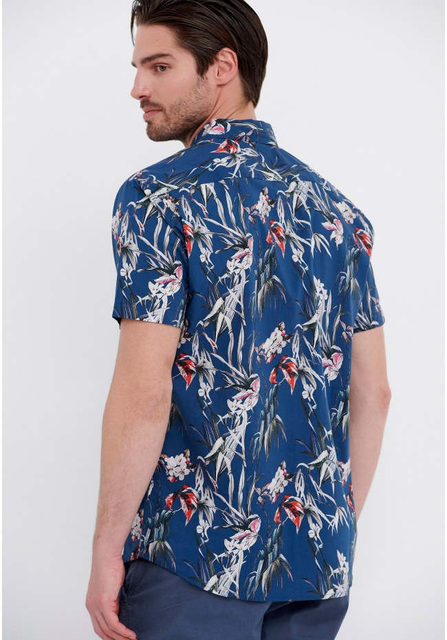 All over printed short sleeve shirt