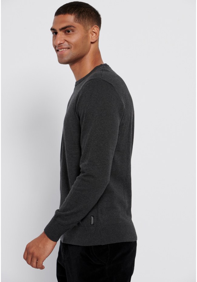 Essential crew neck sweater