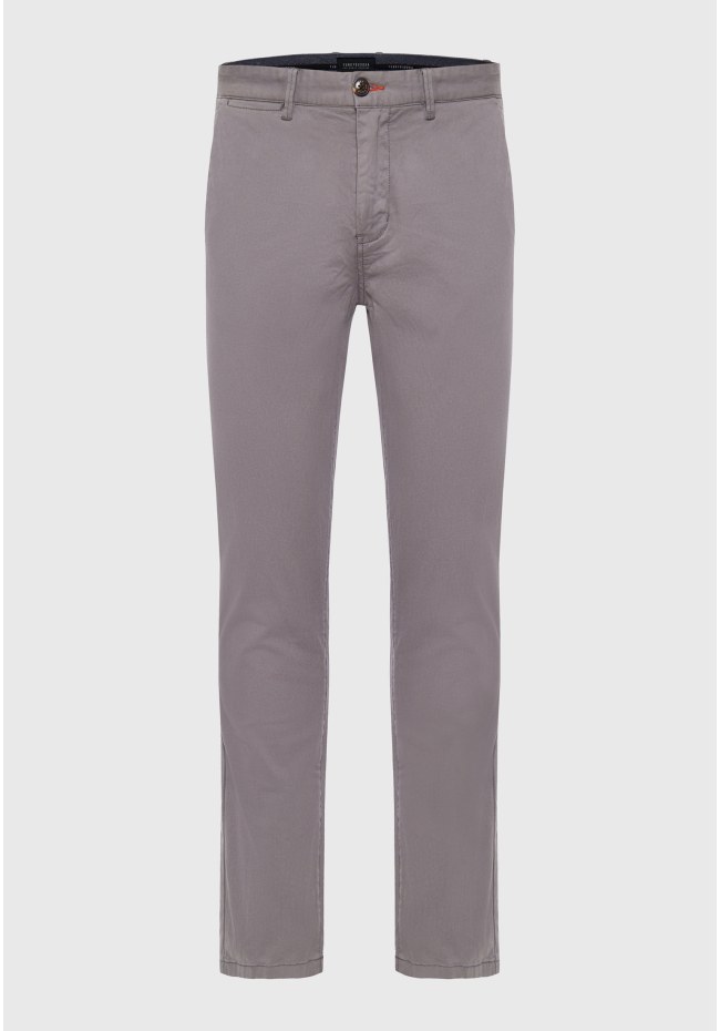 Essential comfort chinos
