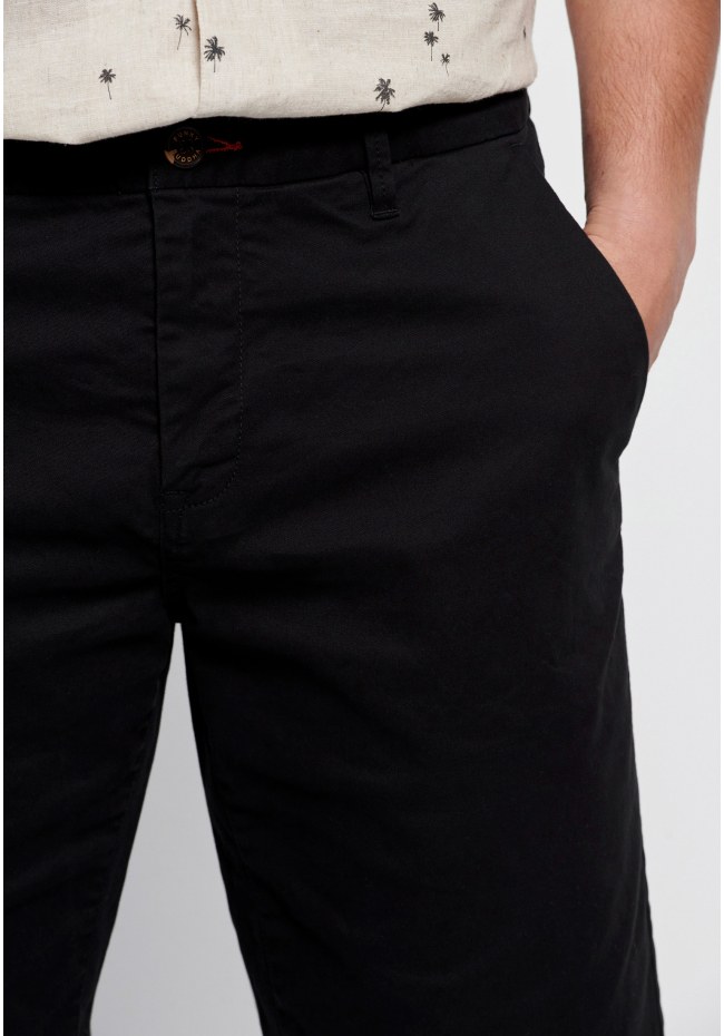 Essential βερμούδα chino