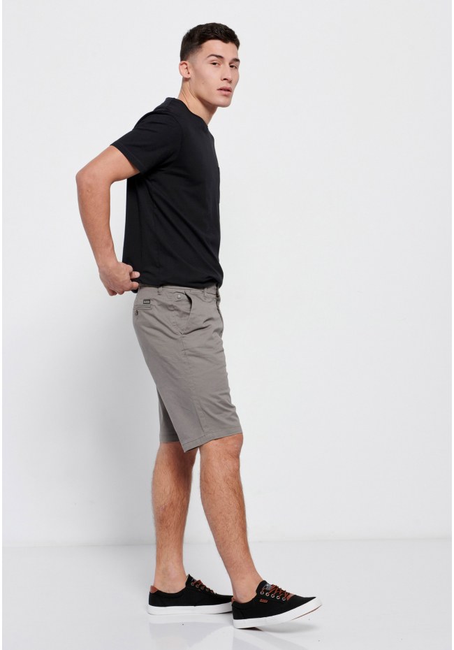 Essential chino shorts