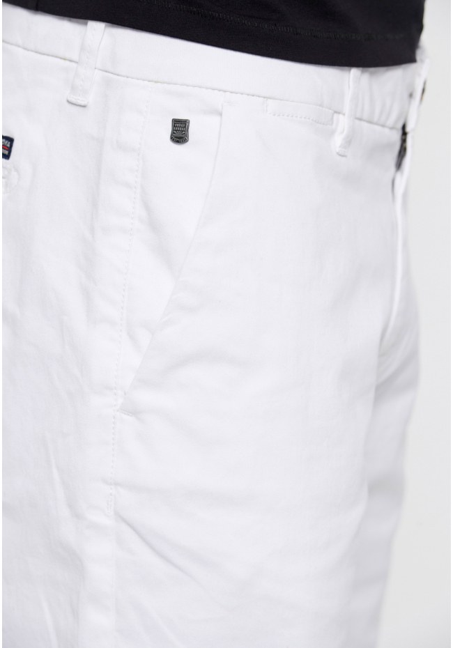 Essential βερμούδα chino