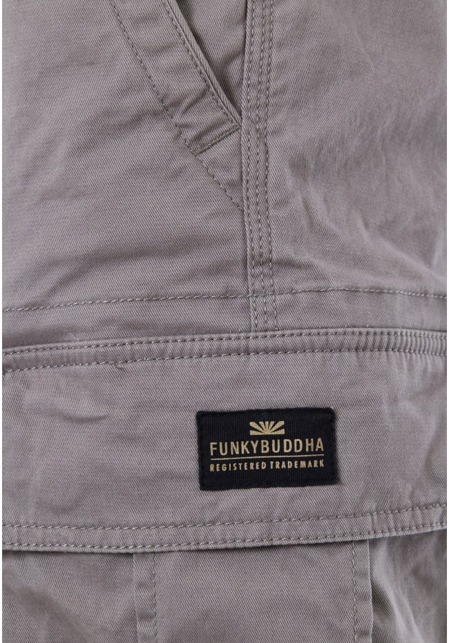 Essential cargo βερμούδα