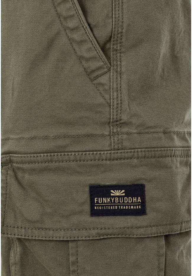 Essential cargo βερμούδα