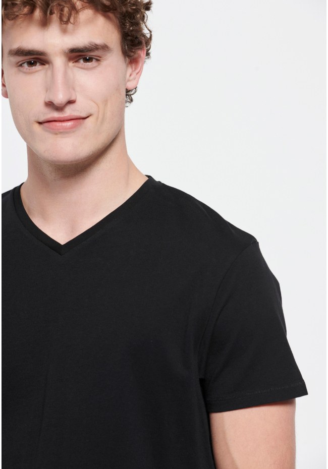 V-neck regular fit t-shirt