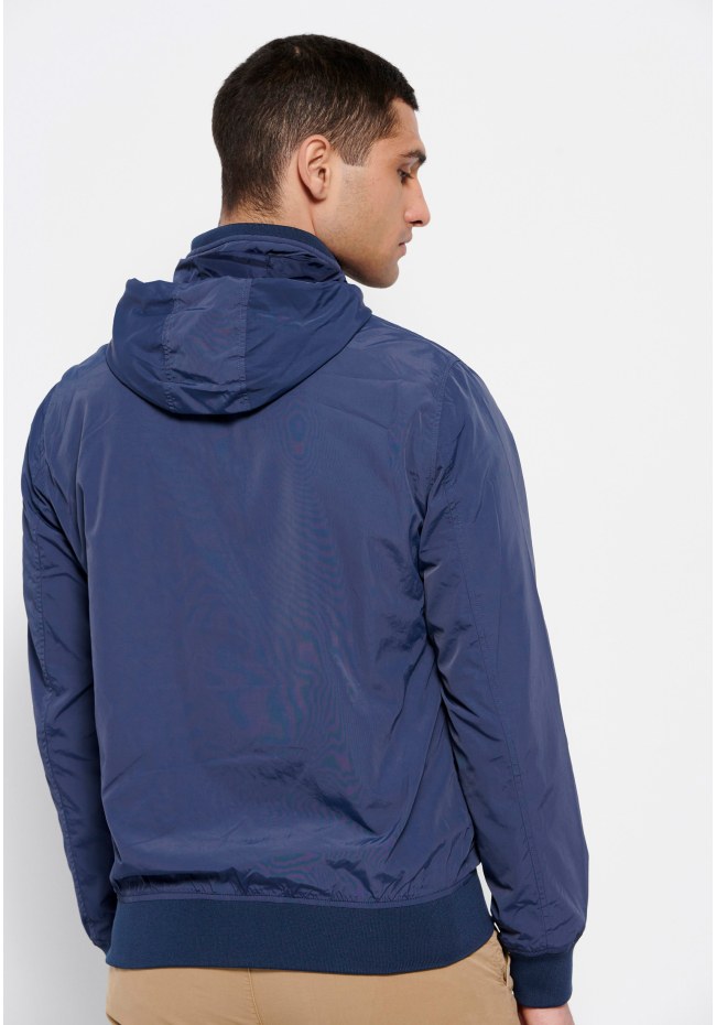Lightweight jacket with detachable hood