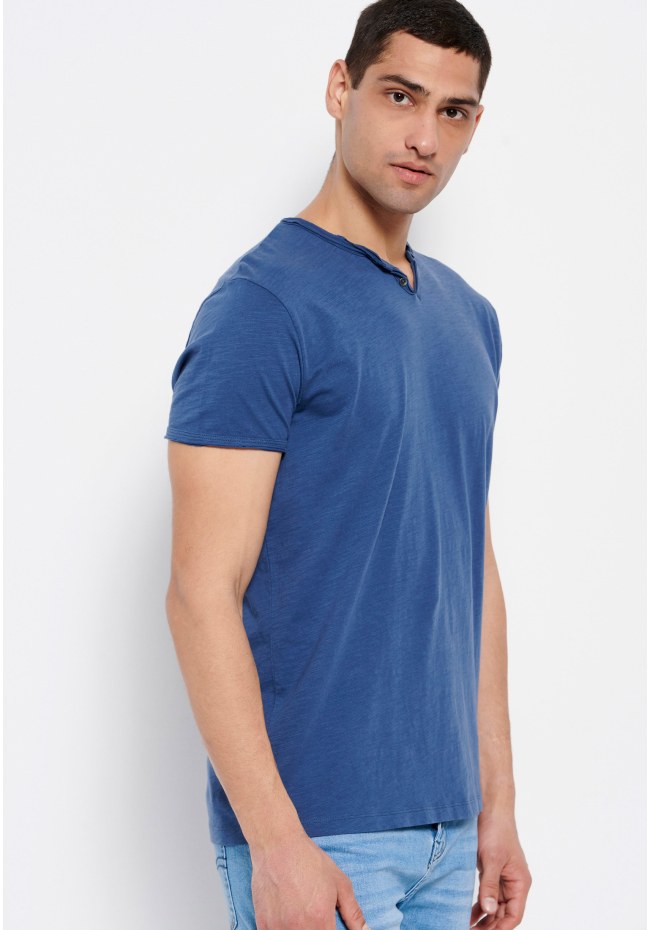 Essential t-shirt με λαιμό henley
