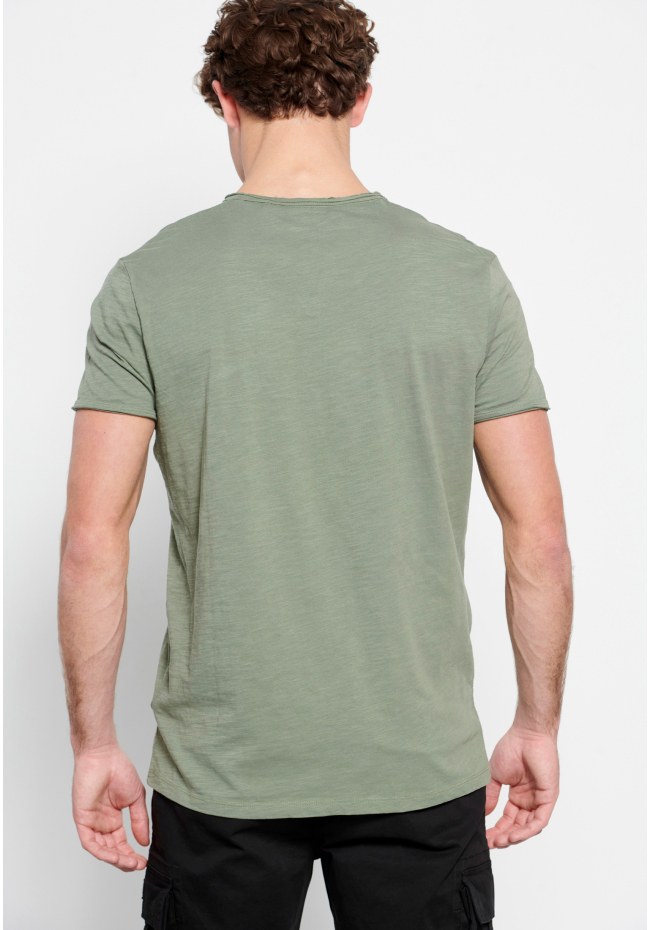 Essential t-shirt με λαιμό henley