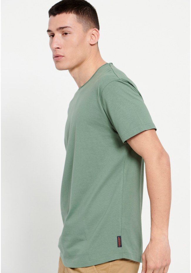 Loose fit t-shirt με raw cut λαιμόκοψη