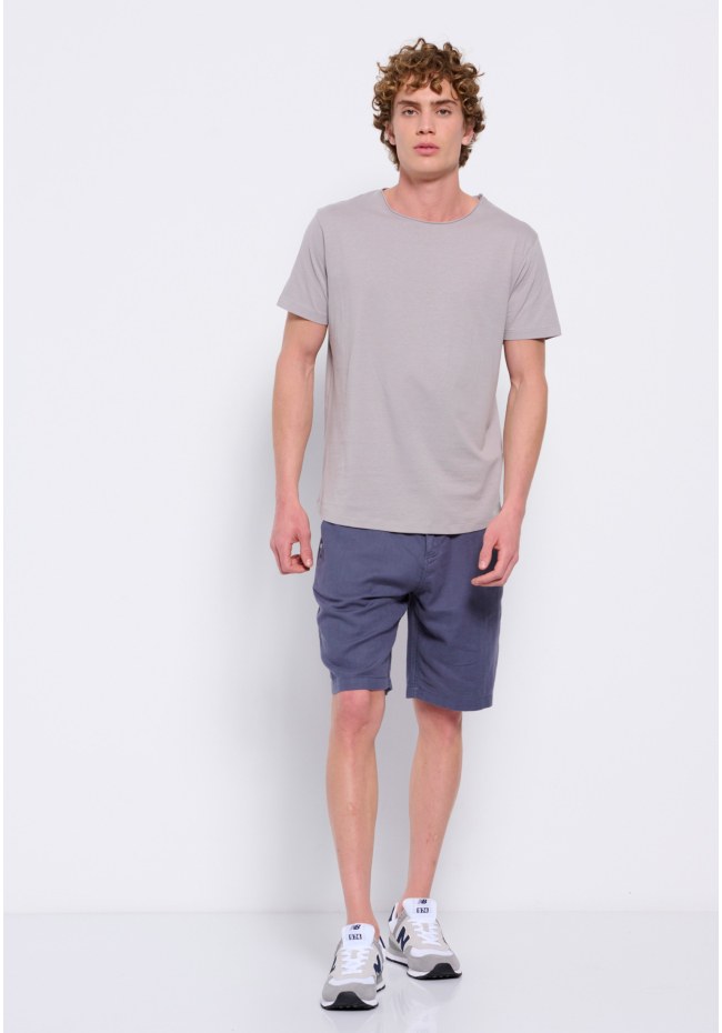 Loose fit t-shirt με raw cut λαιμόκοψη