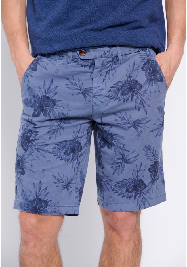 All over ptinted chino shorts