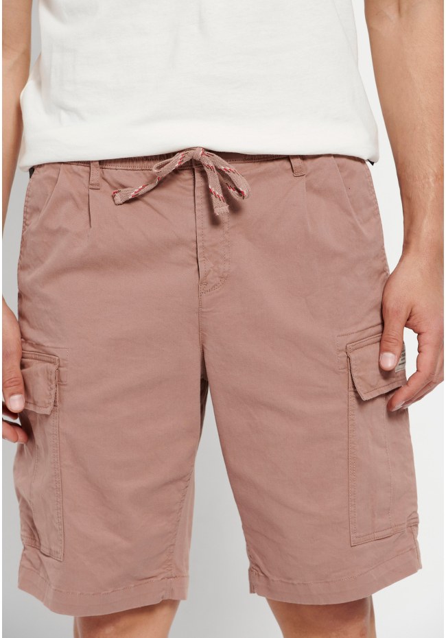 Comfort fit cargo shorts