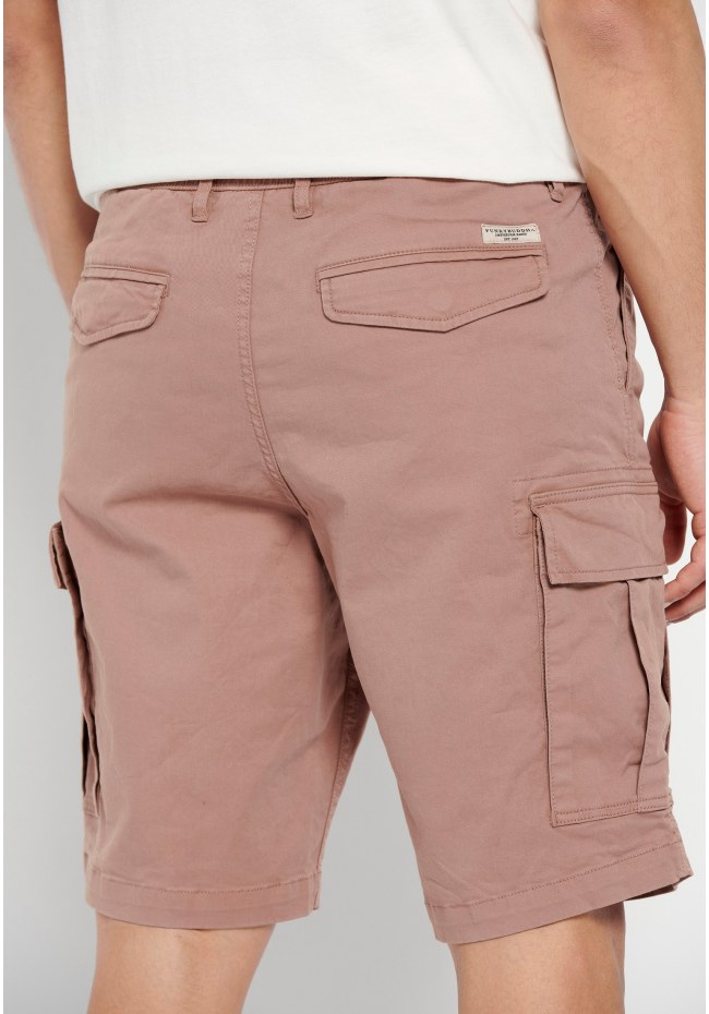 Comfort fit cargo shorts