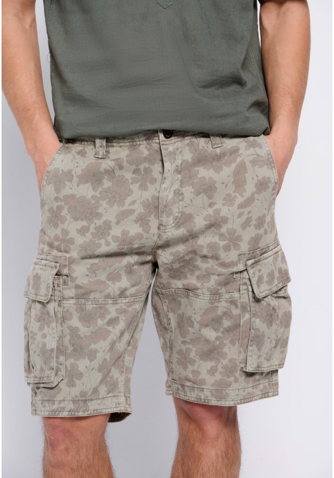 All over printed cargo shorts