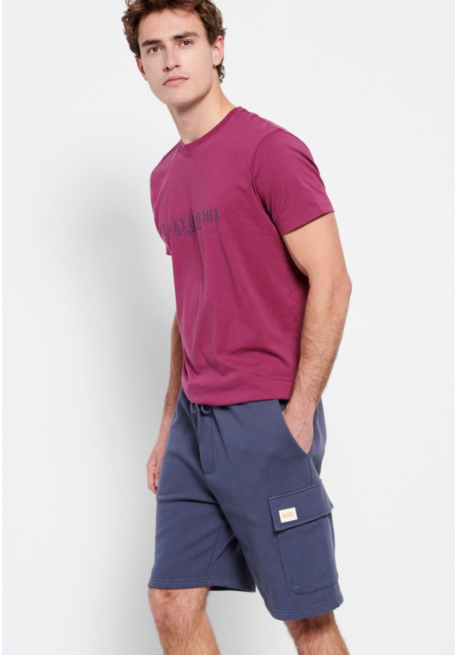 Jogger shorts with cargo pockets