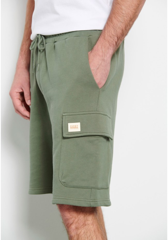 Jogger shorts with cargo pockets