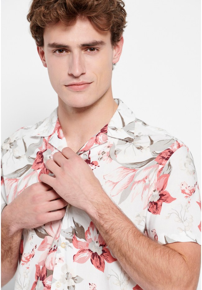 All over printed comfort resort shirt