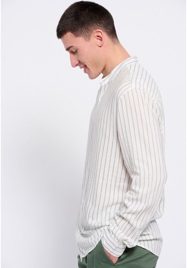 Yarn dyed striped men's shirt