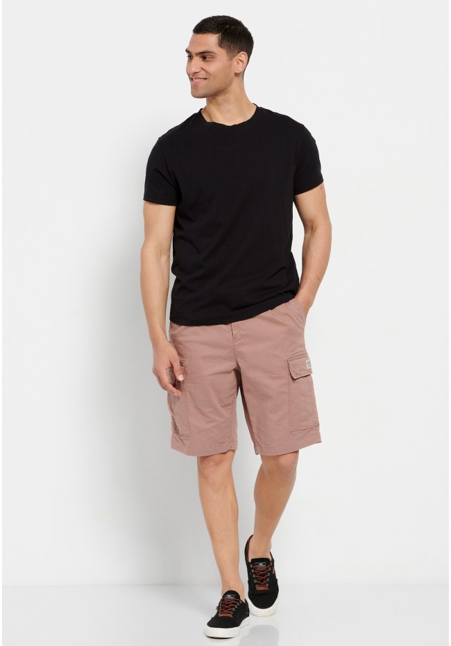 Loose fite crew neck t-shirt