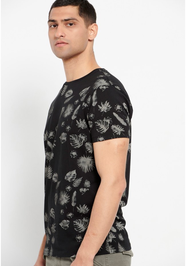 All over printed crew neck t-shirt