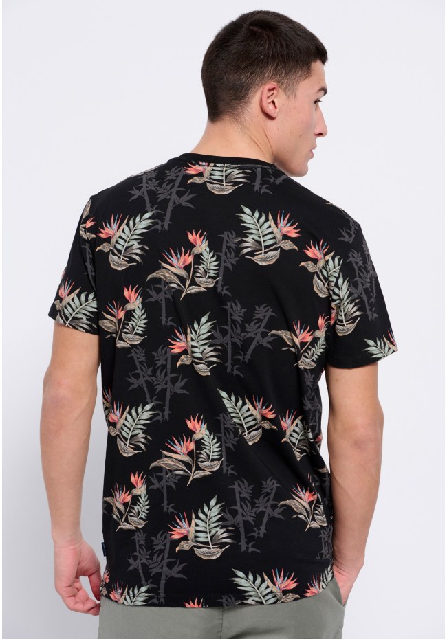 T-shirt με all over τύπωμα