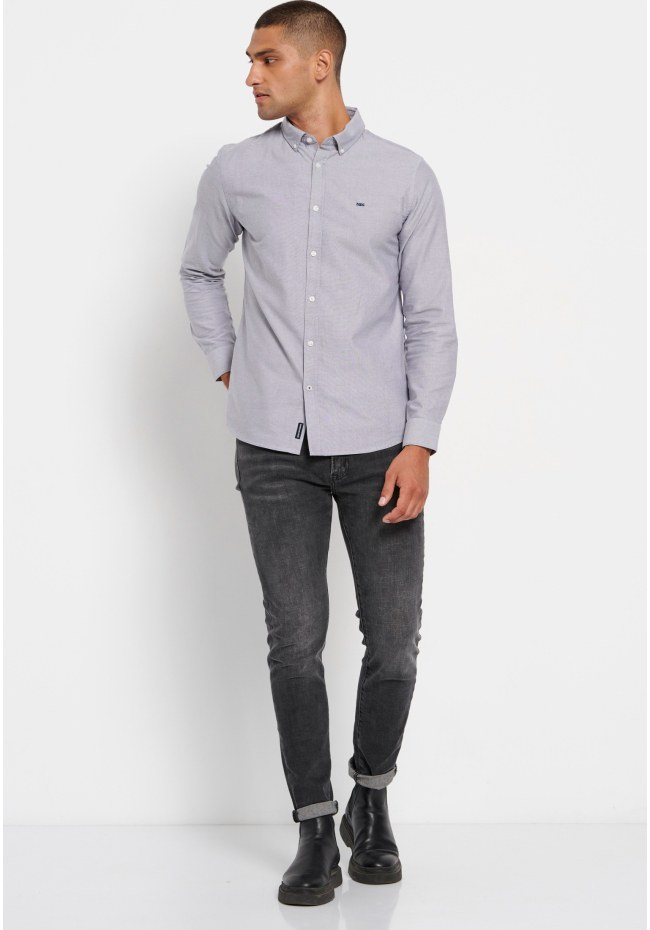 Essential shirt with embroidered logo