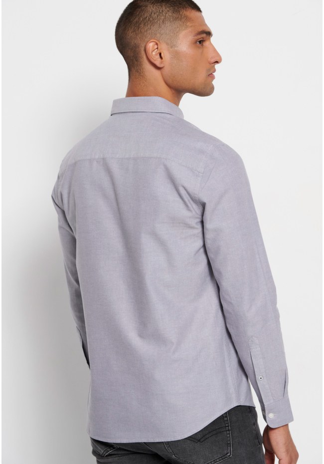 Essential shirt with embroidered logo