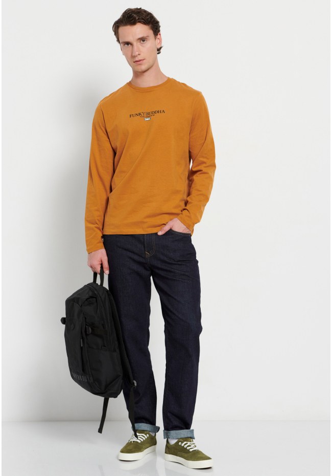 Longsleeve t-shirt with chest print