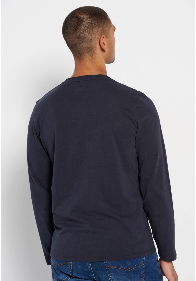 Longsleeve t-shirt with chest print