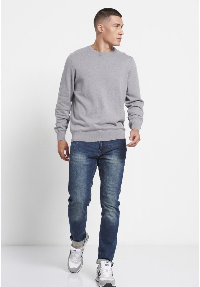 Essential crew neck sweater
