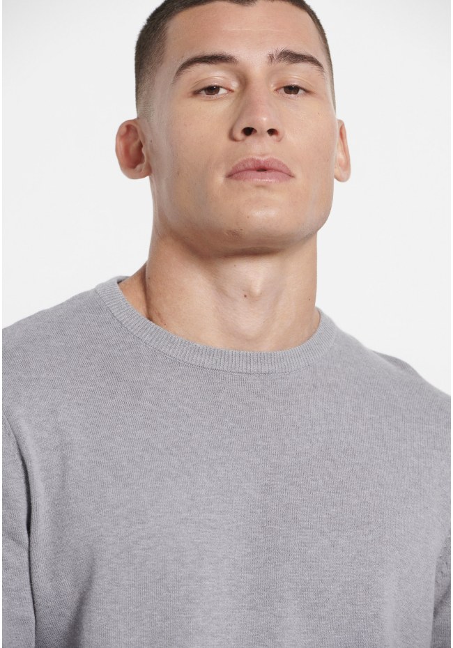 Essential crew neck sweater