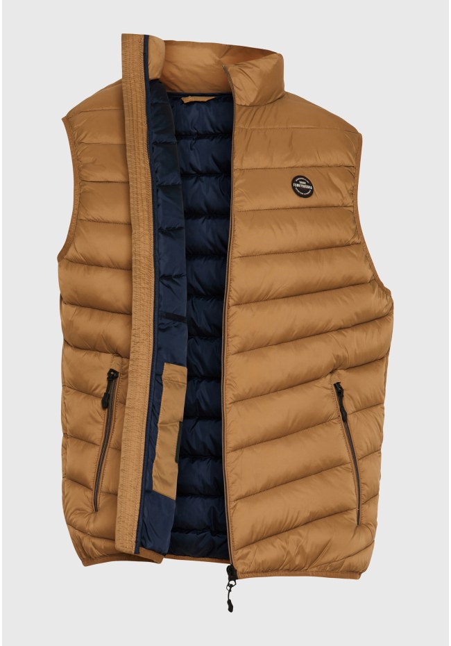 Light padded vest jacket