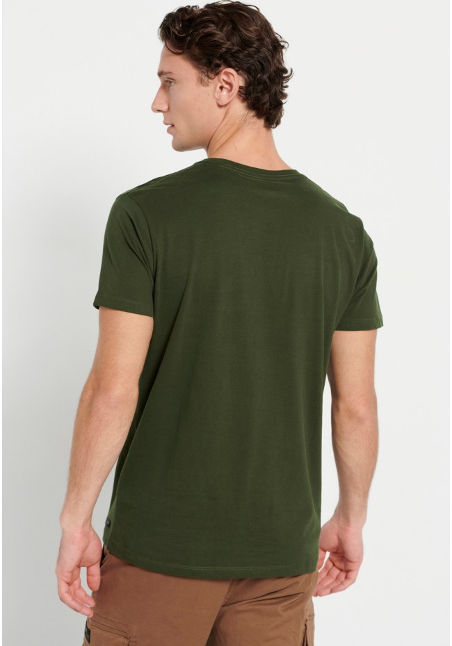 T-shirt με τύπωμα στο στήθος