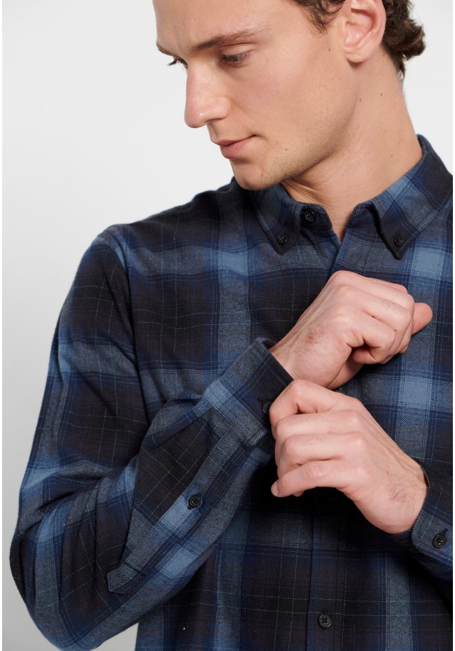 Flannel plaid shirt