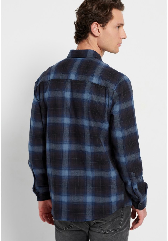 Flannel plaid shirt