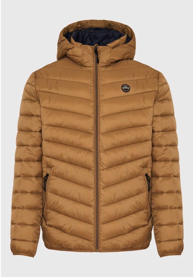 Traveller jacket with detachable hood