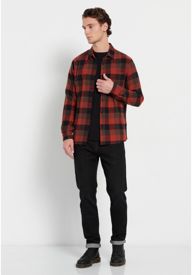 Flannel plaid shirt with pocket