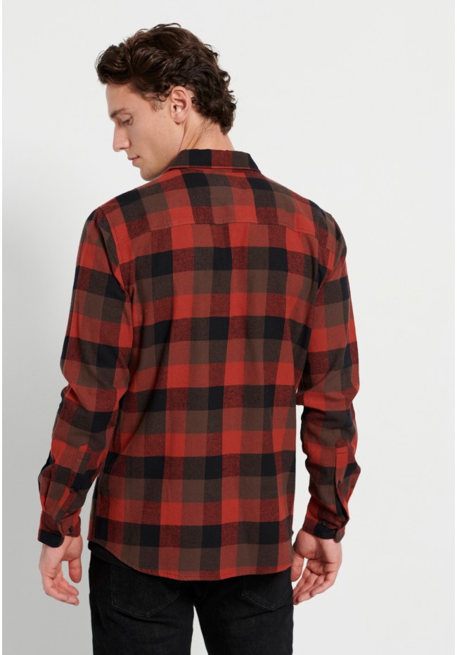 Flannel plaid shirt with pocket