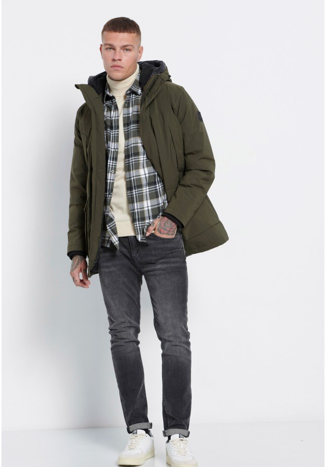 Parka jacket with hood