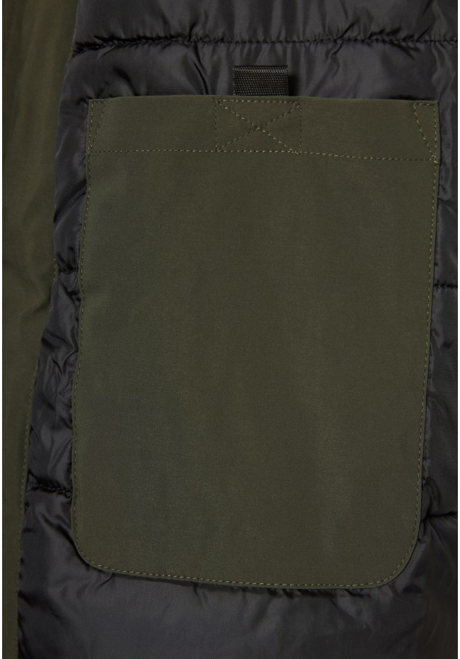 Parka jacket with hood
