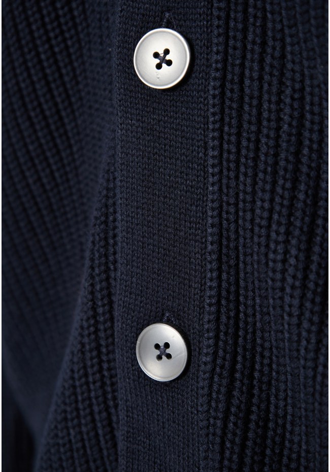 Μen's knitted cardigan with buttons