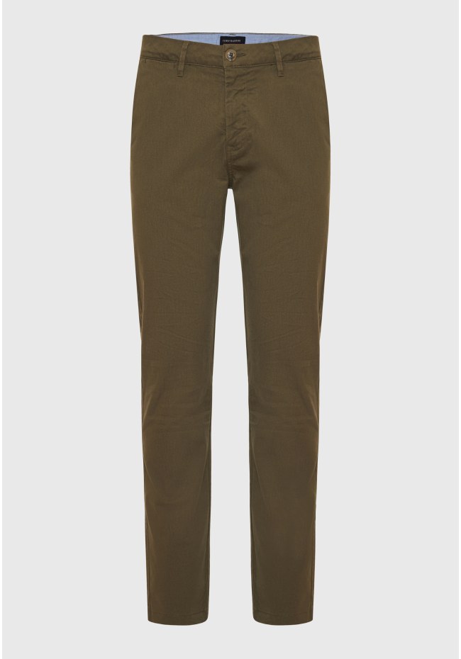 Men's chino pants - The essentials