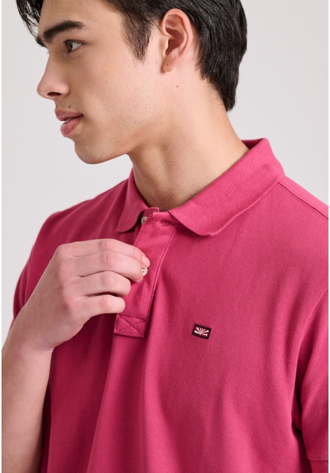 Essential polo shirt with embroidered logo