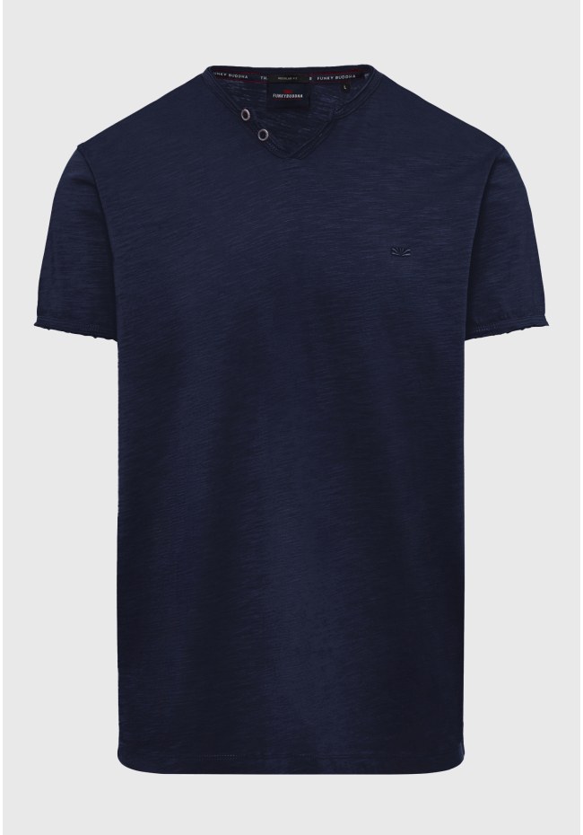 T-shirt με λαιμό henley και raw cuts - The essentials