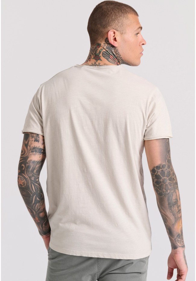 T-shirt με λαιμό henley και raw cuts - The essentials