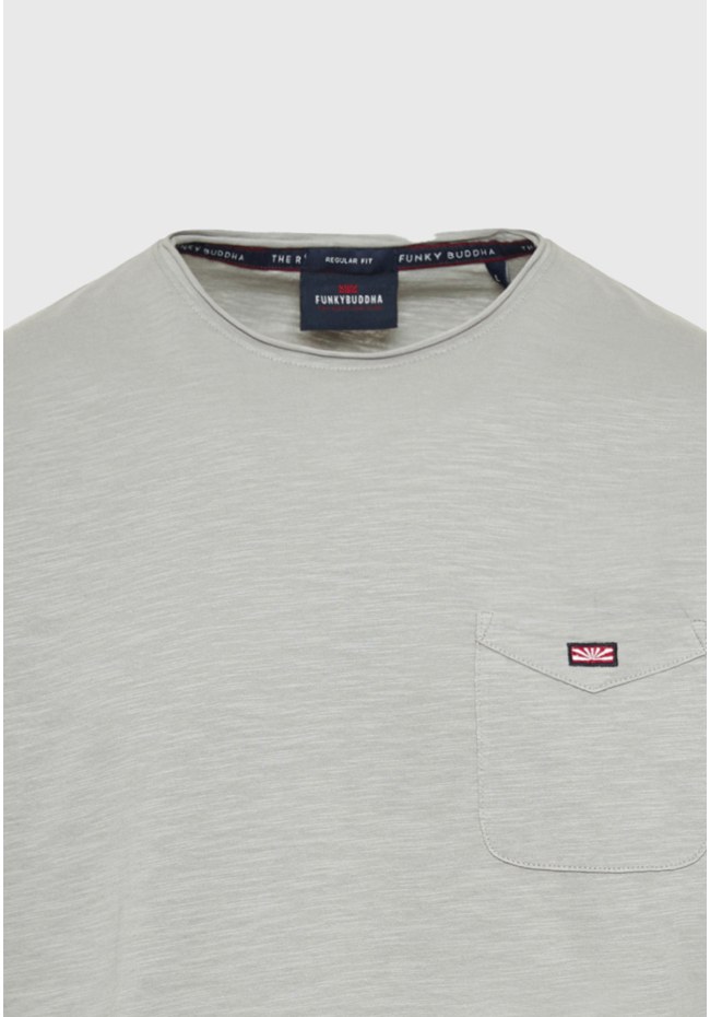 T-shirt with chest pocket