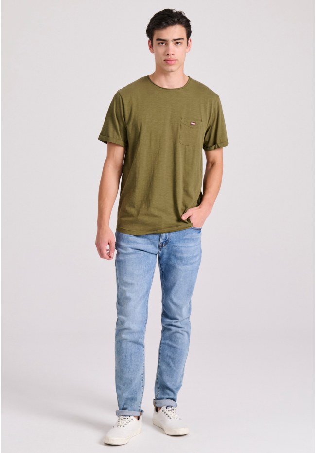 T-shirt with chest pocket