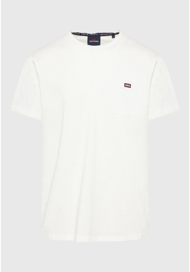 T-shirt with chest pocket